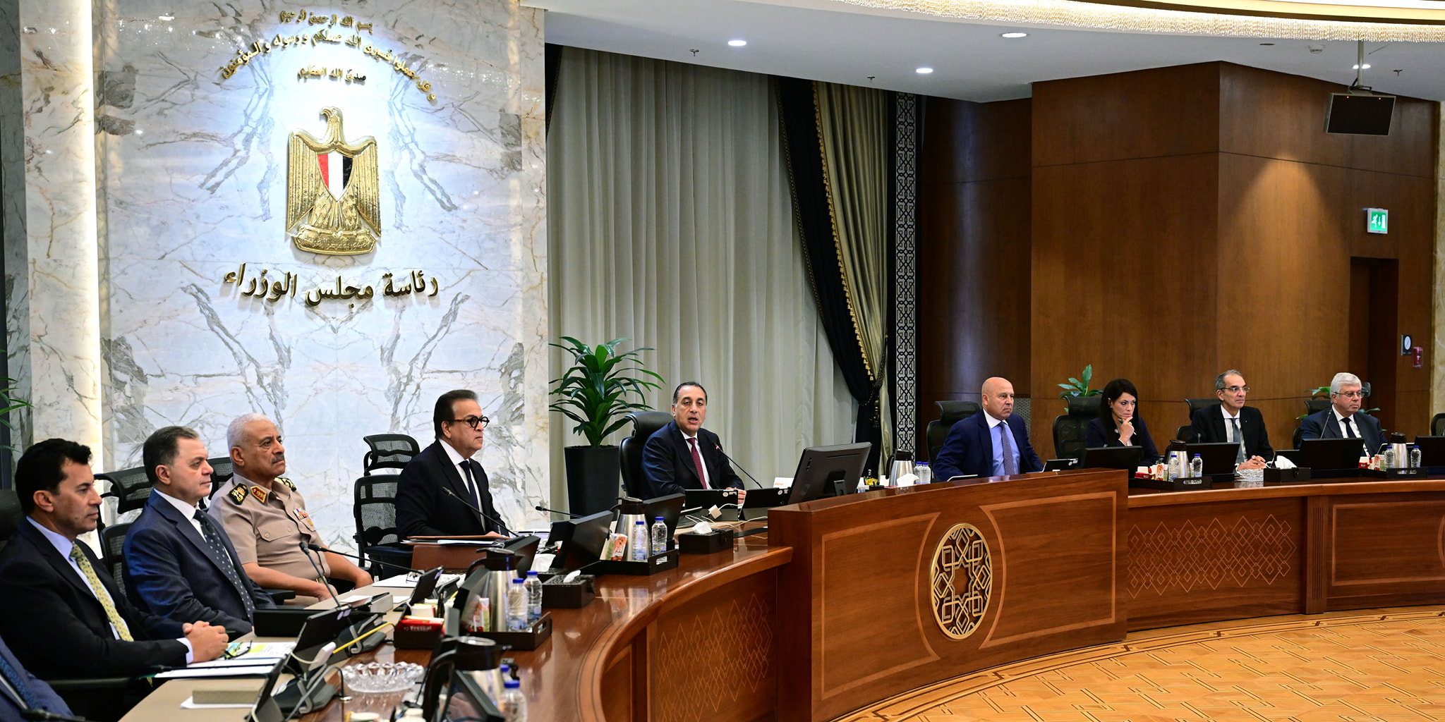 رئيس الوزراء يهنئ المصريين بافتتاح المتحف الكبير