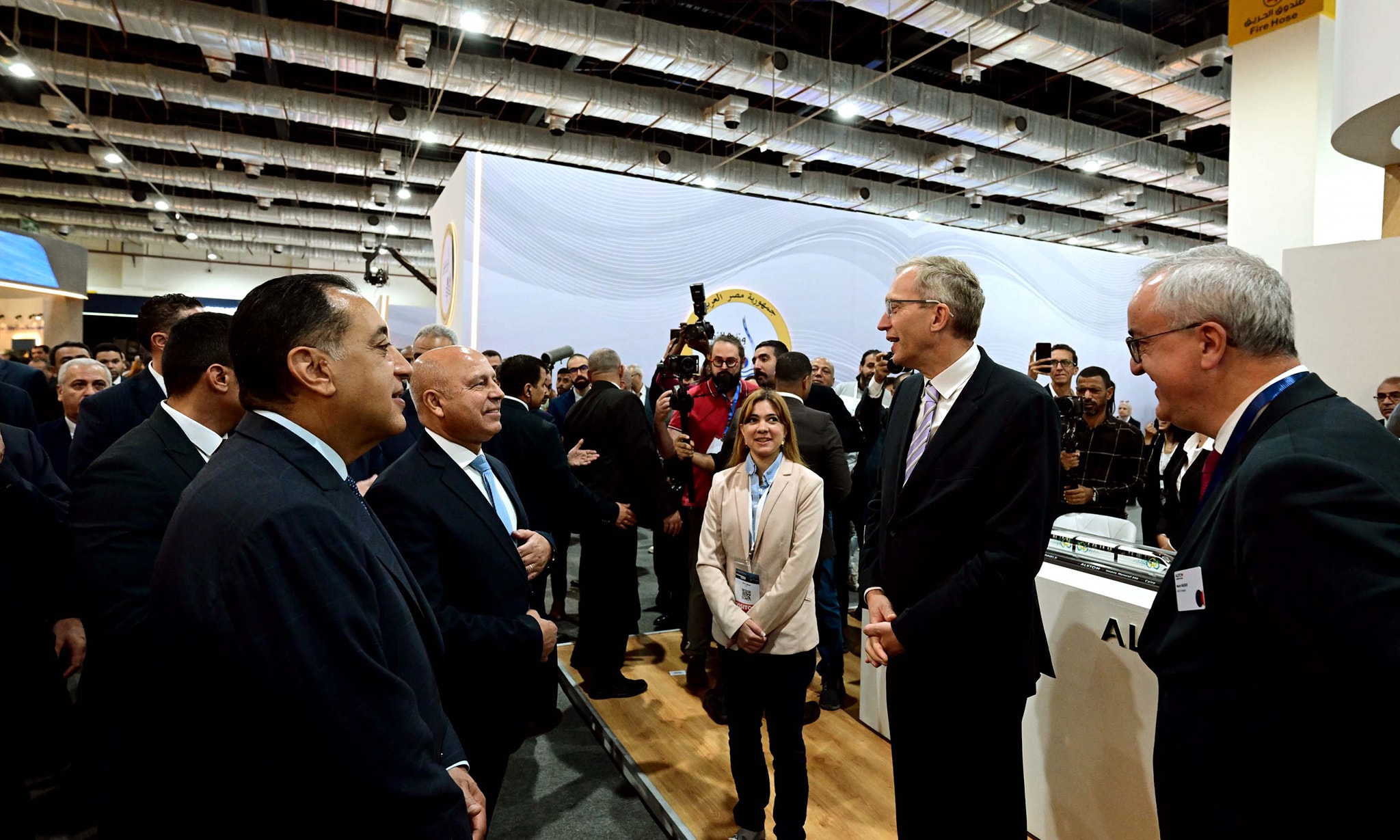 رئيس الوزراء يدشن التشغيل التجريبي للقطار الكهربائي السريع