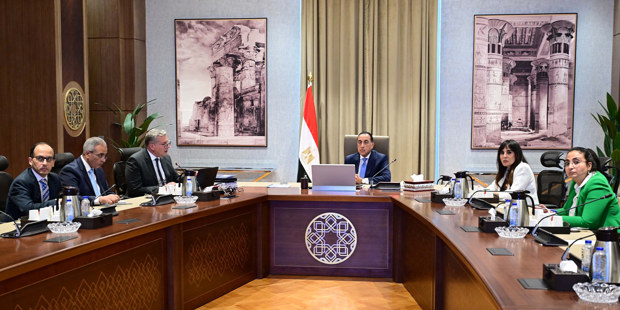 مدبولي يتابع خطة التوسع في الاكتشافات البترولية والغاز