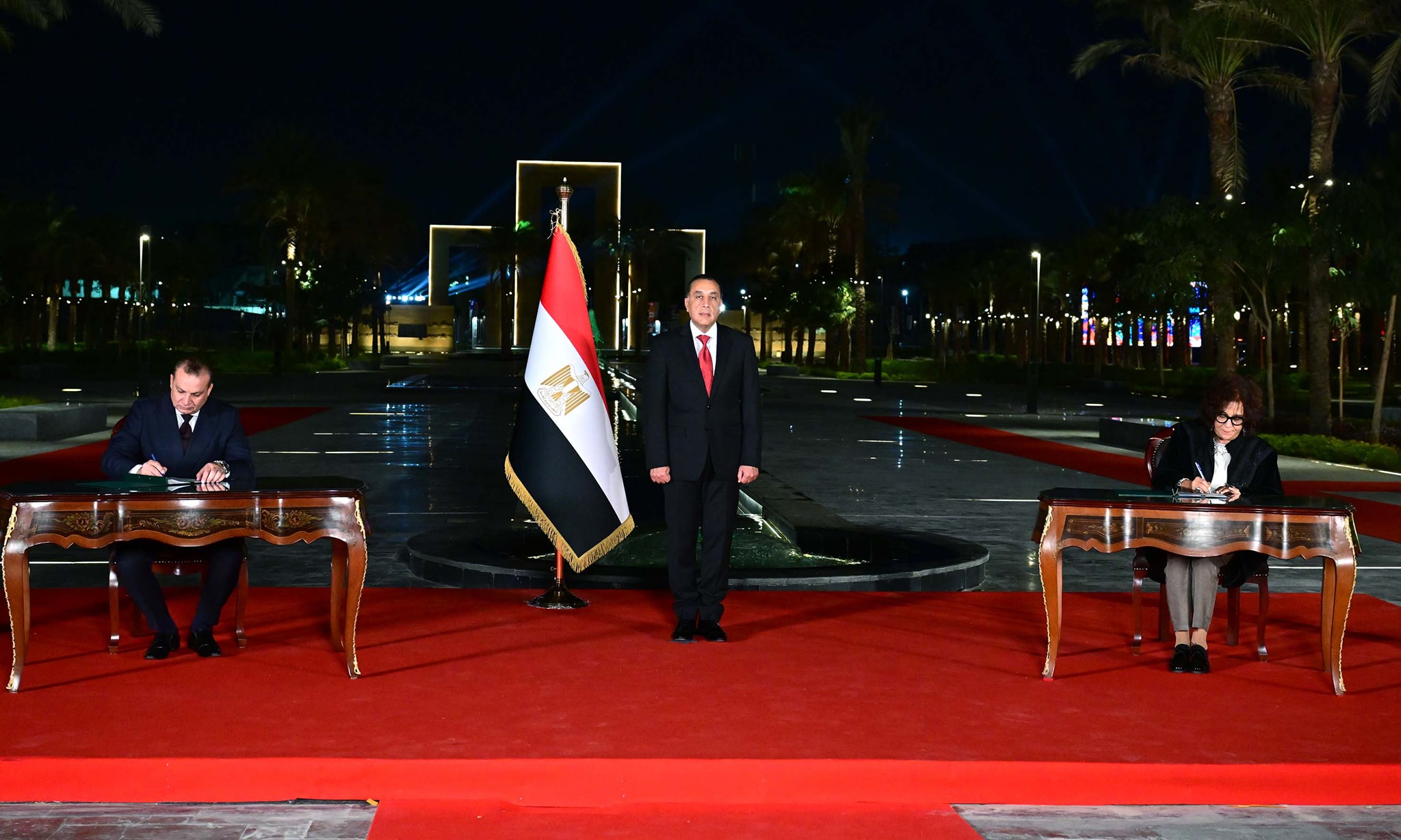 مدبولي يشهد توقيع اتفاقية إنشاء مركز ثقافي بدرب اللبانة