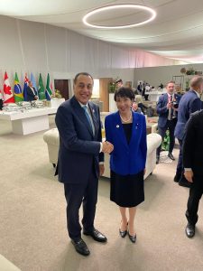 مدبولي يدعو تاكايتشي للتعاون بالصناعات التكنولوجية المتقدمة