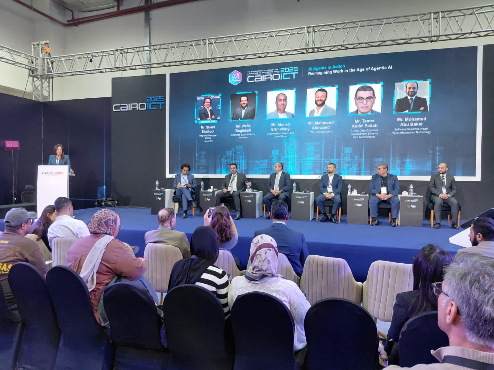 ​خبراء خلال جلسات Cairo ICT: الوكلاء الأذكياء يسرّعون الإنتاجية ويُعيدون تعريف دور الموظف دون إلغائه