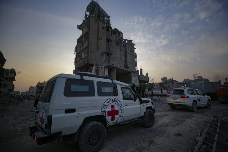 صحة غزة: استلام 15 جثماناً جديداً للشهداء من الاحتلال