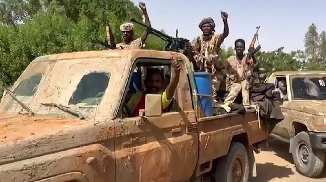 أطباء السودان: الجثث مكدسة في منازل «مدينة بارا» والدعم السريع يمنع دفن الضحايا