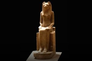 لمعبودة "سخمت"