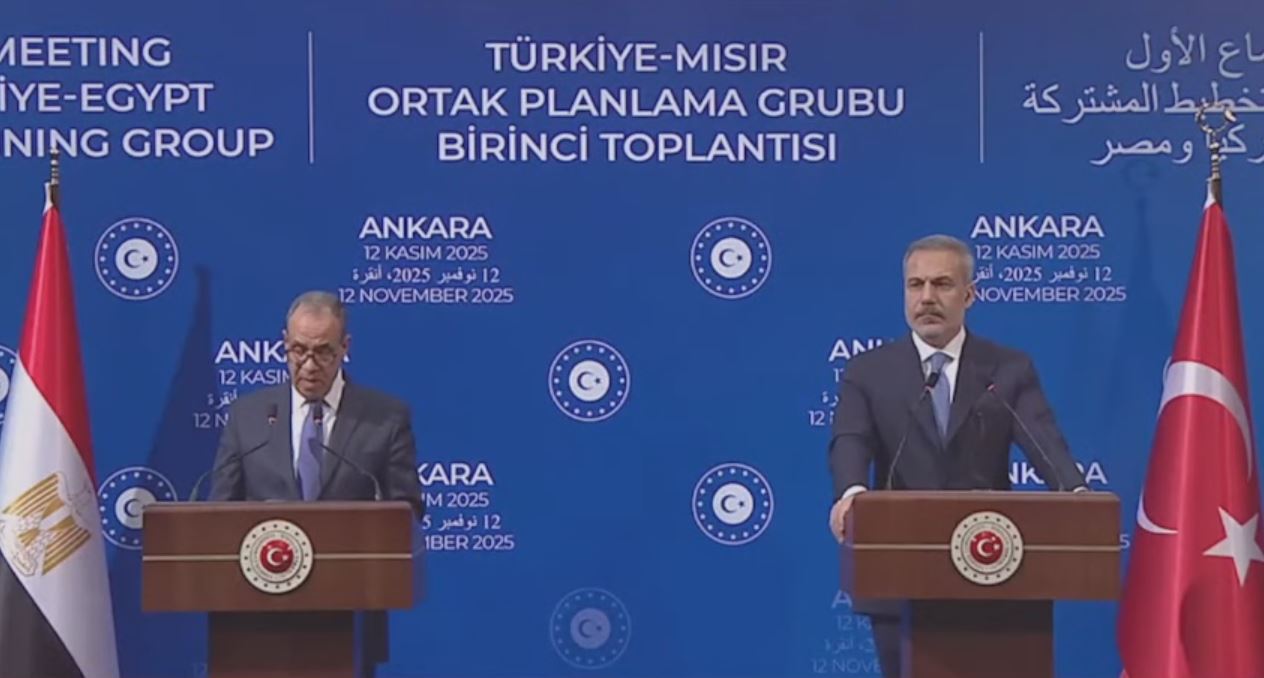 وزيرا خارجية مصر وتركيا يبحثان تعزيز الاستقرار في منطقة الشرق الأوسط