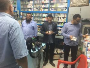 ضبط صيدلية تعمل بدون ترخيص وأدوية منتهية الصلاحية بمركز البداري في أسيوط