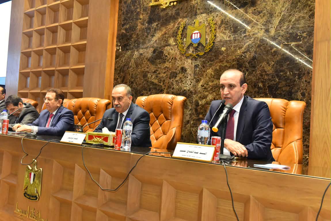 محافظ أسيوط يطلق أولى دورات الوعي الوطني بالشراكة مع المحكمة العربية للتحكيم