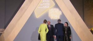 الرئيس عبد الفتاح السيسي وقرينته يستقبلان الوفود المشاركة في افتتاح المتحف المصري الكبير