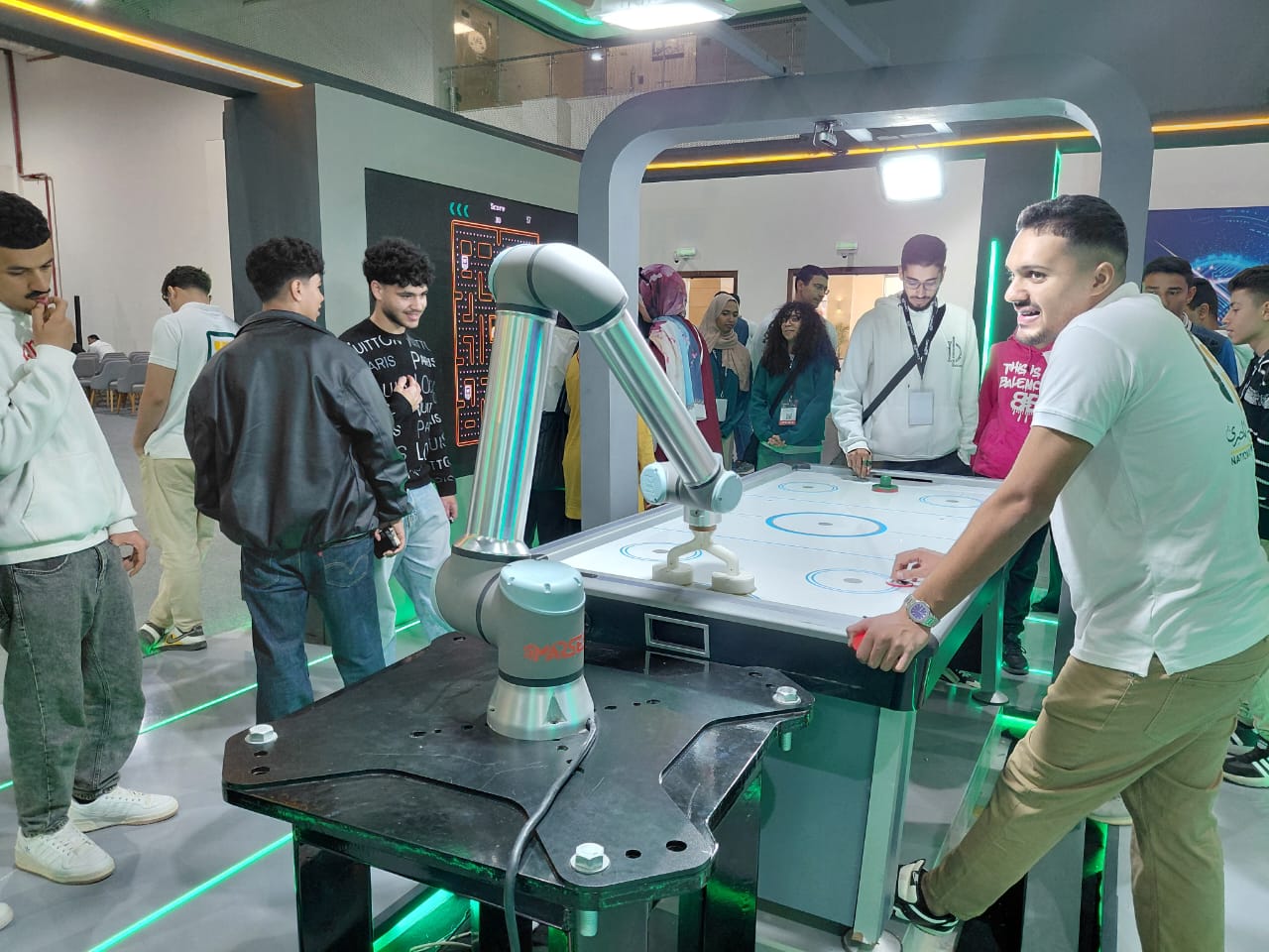 «Connecta 2025».. ساحة طاقة وتفاعل تُعيد تعريف الترفيه للشباب داخل Cairo ICT