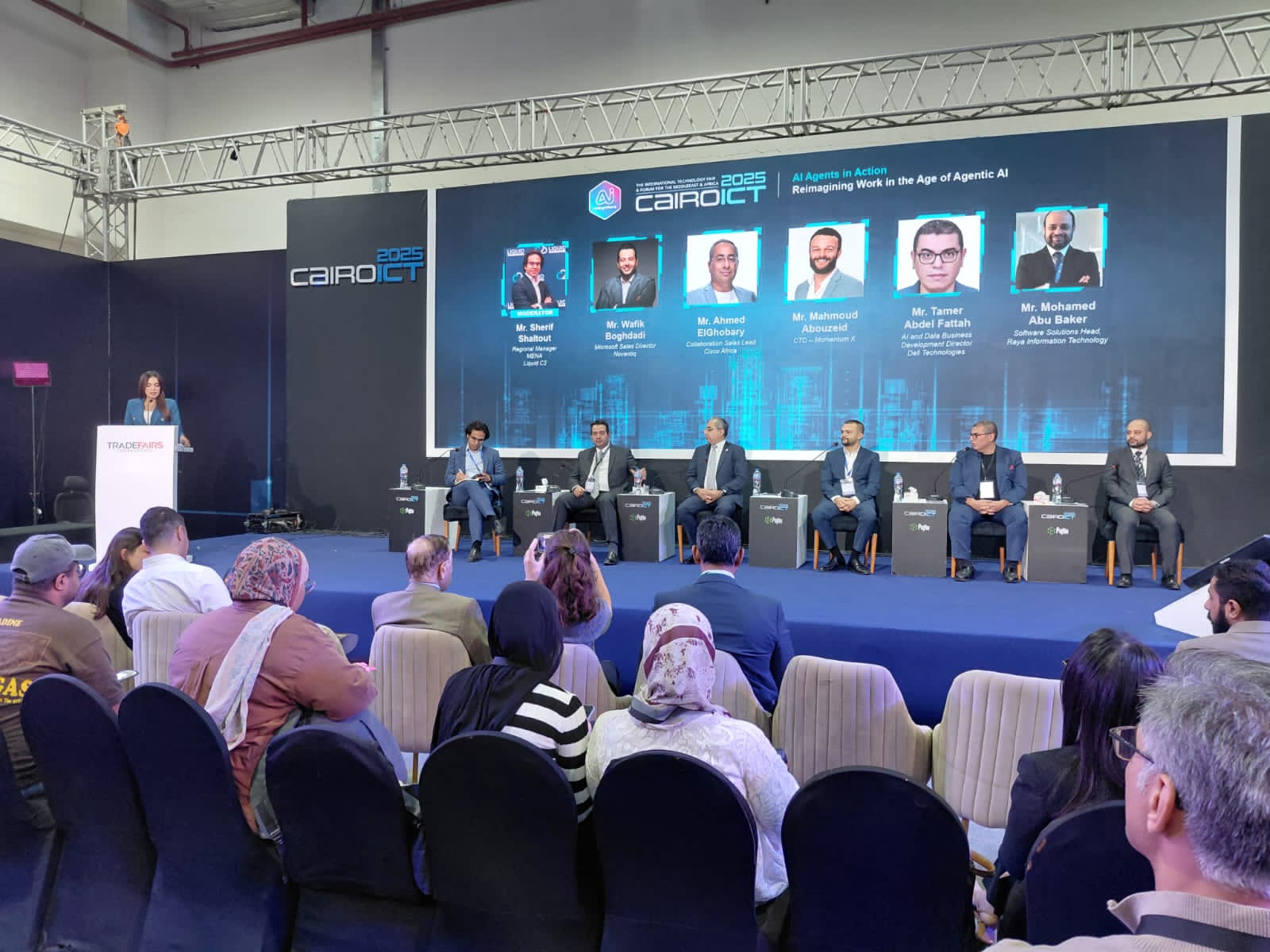 ​خبراء خلال جلسات Cairo ICT: الوكلاء الأذكياء يسرّعون الإنتاجية ويُعيدون تعريف دور الموظف دون إلغائه