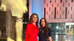 الملكة رانيا: رحلة عبر الزمن مع سلمى في حفل افتتاح المتحف المصري الكبير