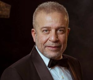 شريف منير يعبر عن مدى سعادته ببرنامج ” دولة التلاوة”