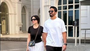 شاهد .. أول صور لمي عز الدين في شهر العسل