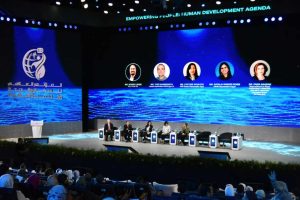 وزير الصحة يشارك في جلسة «تمكين الأفراد» ضمن المؤتمر العالمي للسكان والتنمية البشرية 2025