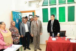 محافظ الجيزة يتابع سير انتخابات مجلس النواب ميدانيًا 