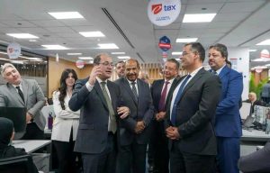 «إي.تاكس» تؤكد التزامها برفع معدلات الرضا الضريبي بعد زيارة وزير المالية لمقر الشركة