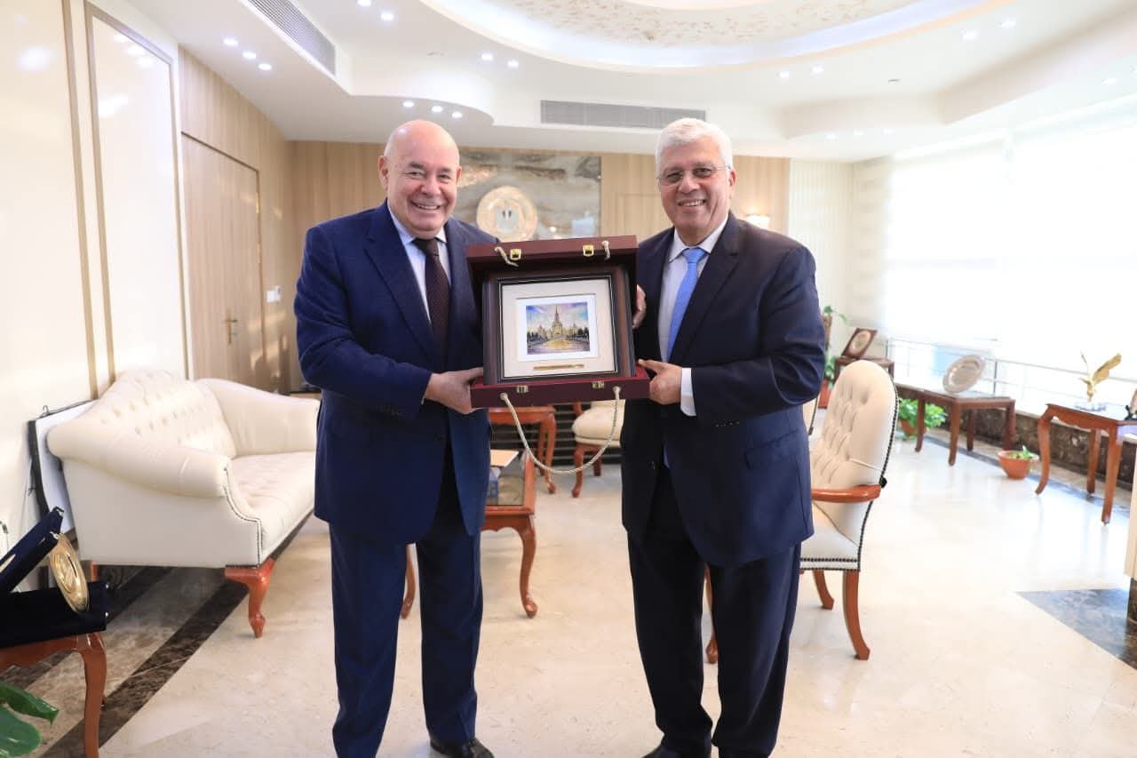 التعليم العالي يبحث مع الممثل الخاص للرئيس الروسي تعزيز التعاون الأكاديمي والبحثي