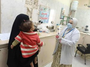 صحة المنيا: “حياة كريمة” تقدّم خدماتها الطبية المجانية لأكثر من 1071 مواطنًا بقرية شلقام بمركز بني مزار