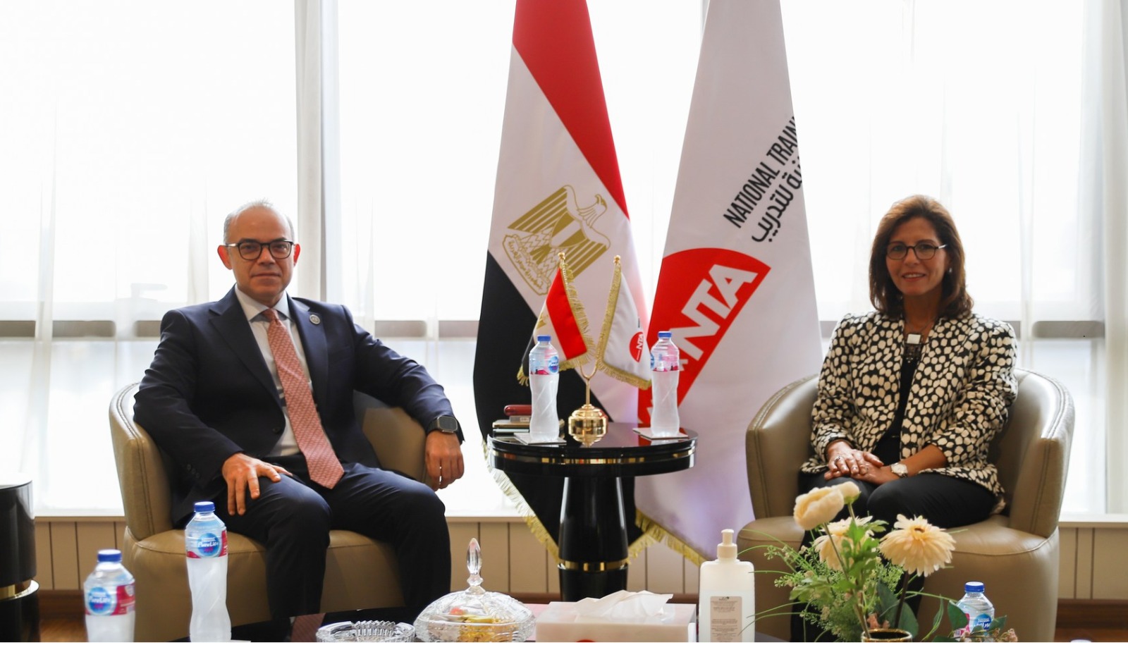 تعاون بين الرقابة المالية والأكاديمية الوطنية للتدريب لتطوير كفاءات القطاع غير المصرفي