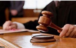 إرجاء محاكمة ٣ طالبات لإتهامهن بالاعتداء على زميلتهن في مدرسة التجمع