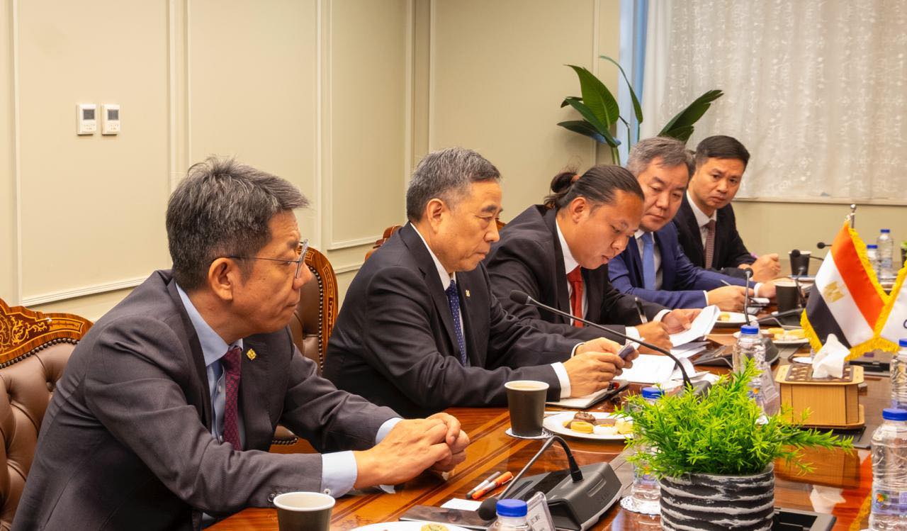 3 مليارات دولار لتحديث موانئ السويس.. شراكة أوسع بين المنطقة الاقتصادية وعملاق الهندسة الصينية