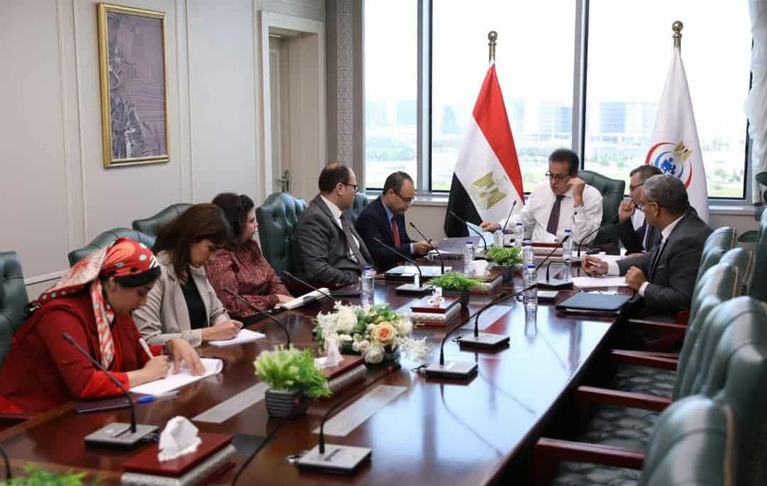 الصحة: تطوير مستشفى أم المصريين وإنشاء وحدات العلاج بالأكسجين عالي الضغط