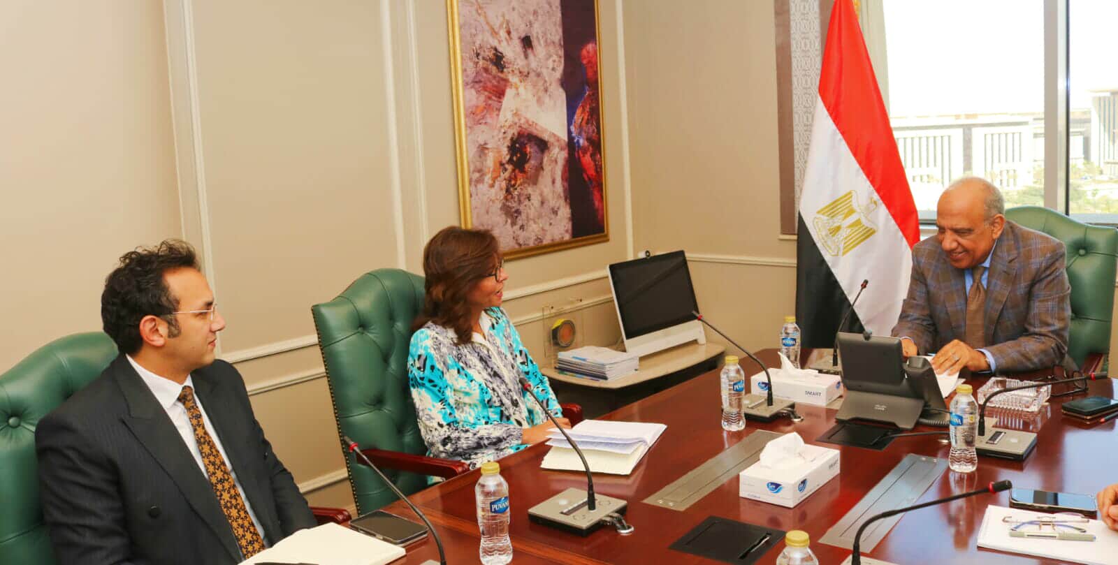 الكهرباء والأكاديمية الوطنية للتدريب يبحثان إعداد كوادر شابة لقيادة المنظومة