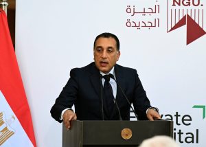 مدبولي: نعمل على تطبيق التأمين الصحي الشامل بخطوات جادة