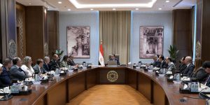 رئيس الوزراء يطلع على جهود تطوير حديقتي الحيوان والأورمان