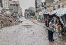 المكتب الإعلامي في غزة: ضحايا وانهيار منازل وغرق خيام في القطاع