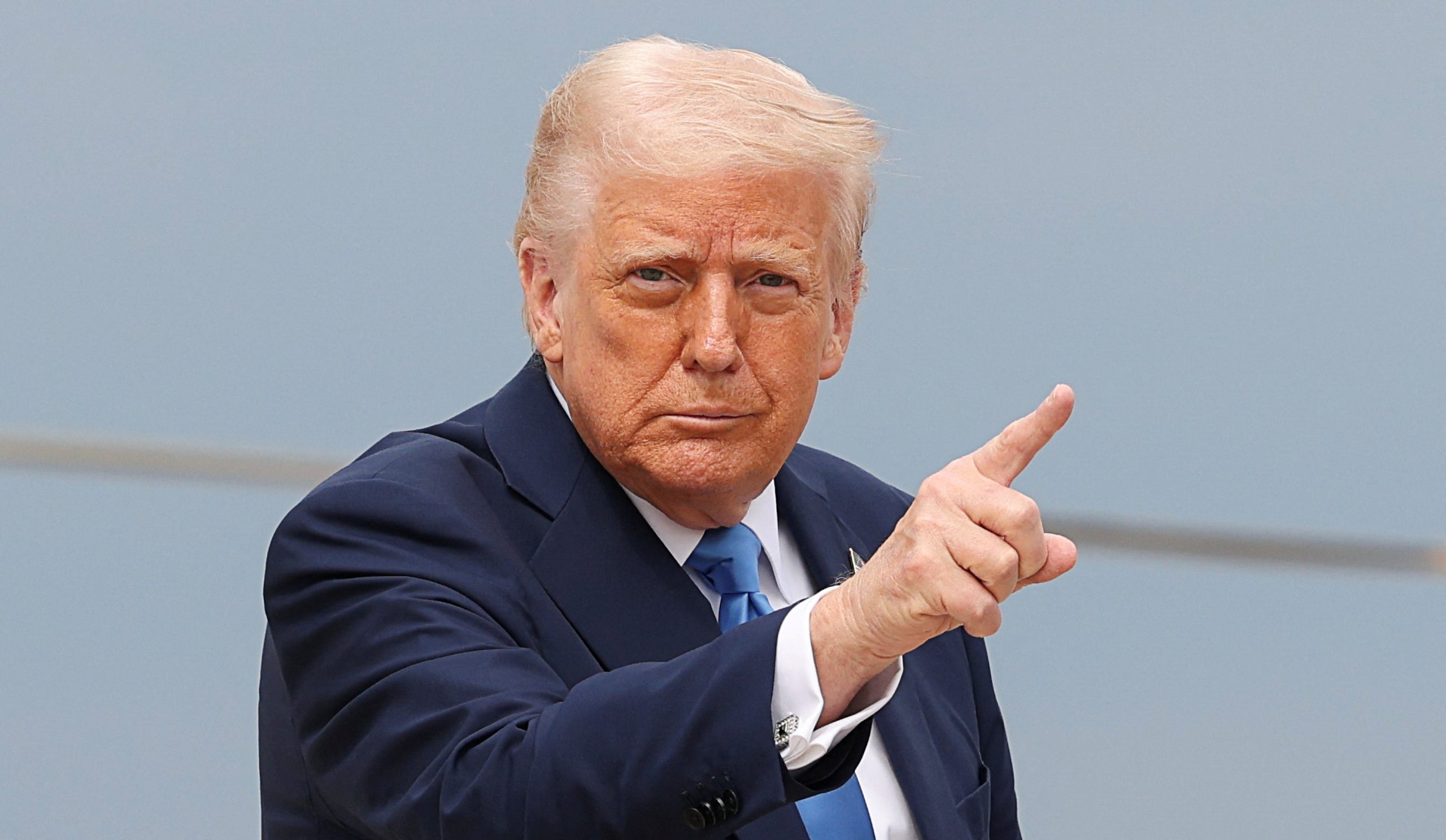 ترامب يعلن اتفاقًا سريعًا وحاسمًا لوقف التصعيد بين تايلاند وكمبوديا