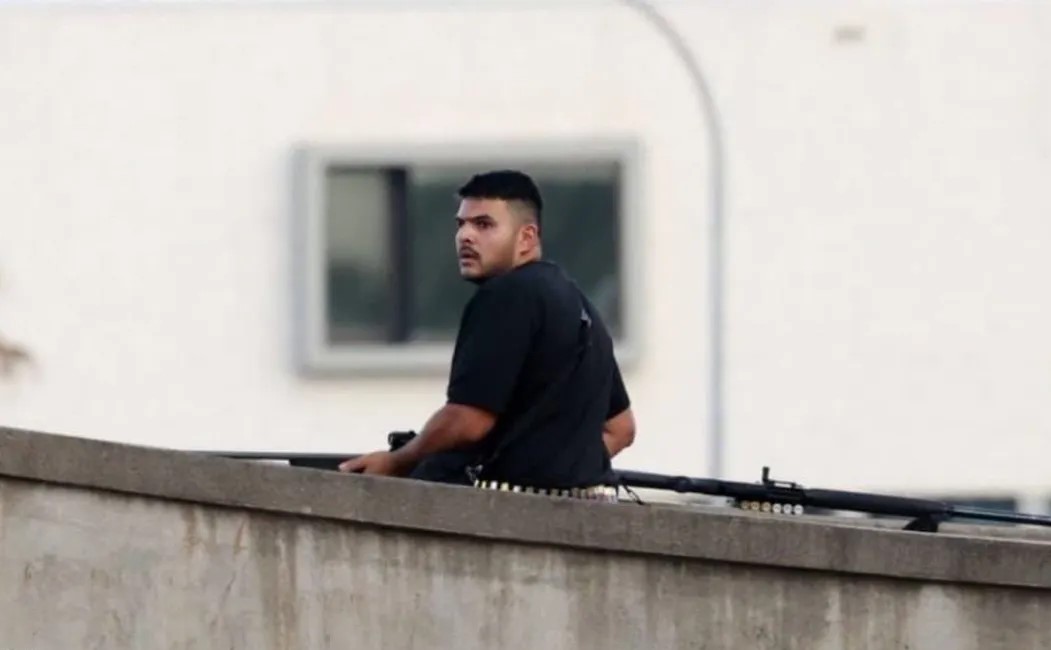 أستراليا تكشف هوية أحد منفذي الهجوم المسلح على الاحتفال اليهودي