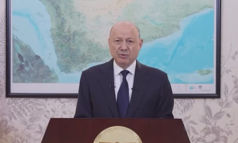 رئيس مجلس القيادة اليمني يطالب القوات الإماراتية بالخروج من اليمن