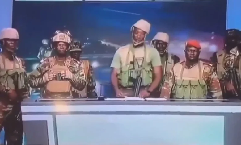 محاولة انقلاب فاشلة في بنين.. الرئيس «باتريس تالون» بأمان