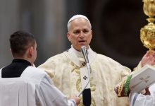 بابا الفاتيكان يندّد بأوضاع الفلسطينيين في غزة خلال قداس عيد الميلاد