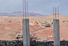 توغل دبابات إسرائيلية وعربات عسكرية في تل أبو قبيس