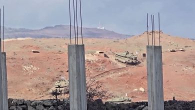 توغل دبابات إسرائيلية وعربات عسكرية في تل أبو قبيس