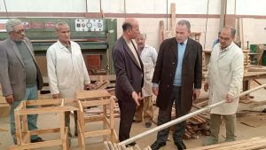 وكيل تعليم أسيوط يتفقد المبادرة الرائدة لتدوير الرواكد بمدرستى الميكانيكية والزخرفة