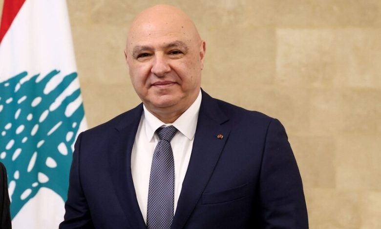 الرئيس اللبناني: الاتصالات مستمرة لتثبيت الأمن في جنوب لبنان