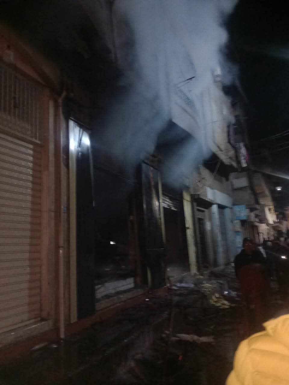 الحماية المدنية بالغربية تتمكن من السيطرة على حريق داخل مطبعة بشارع سعيد