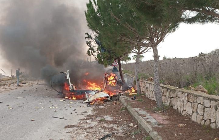 مقتل مدني وإصابة آخرين في غارات إسرائيلية على جنوب لبنان