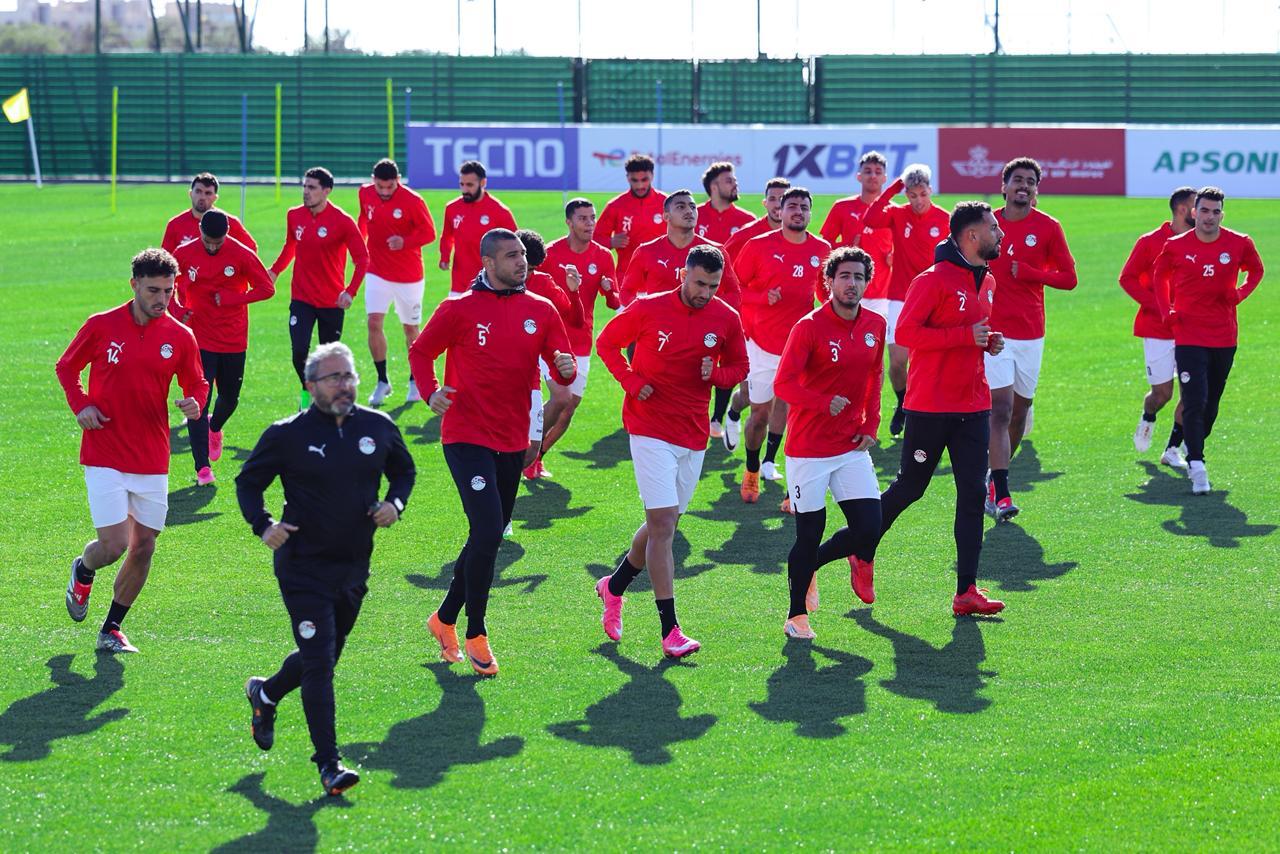 منتخبنا كامل العدد أمام جنوب أفريقيا