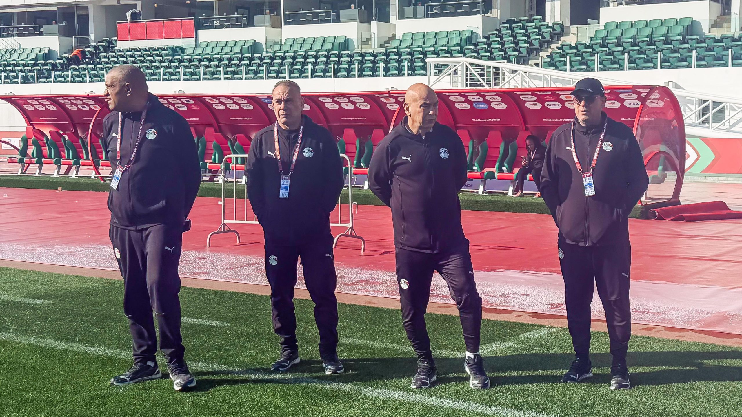 مدرب منتخب مصر يتفقد ملعب مباراة زيمبابوي 