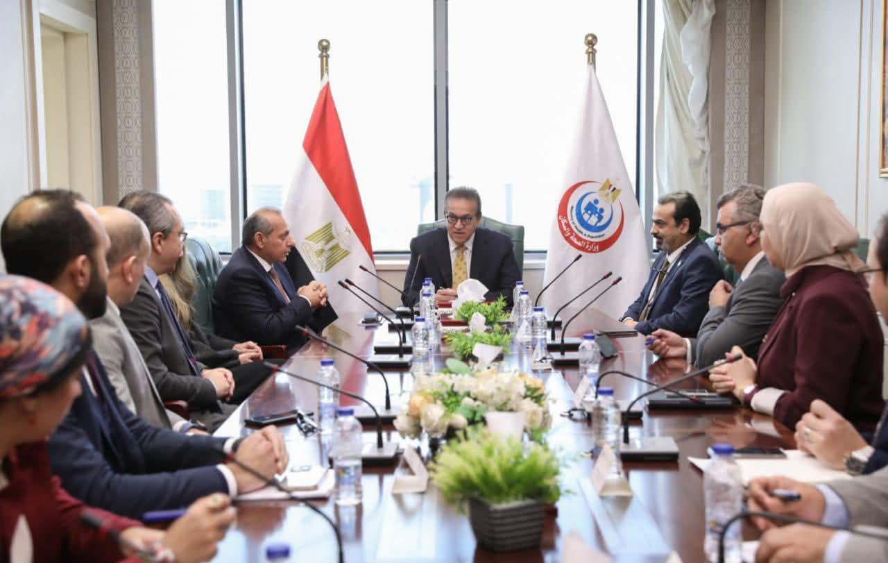 الصحة توقع بروتوكول تعاون مع بنك مصر لدعم وتطوير عدد من المستشفيات