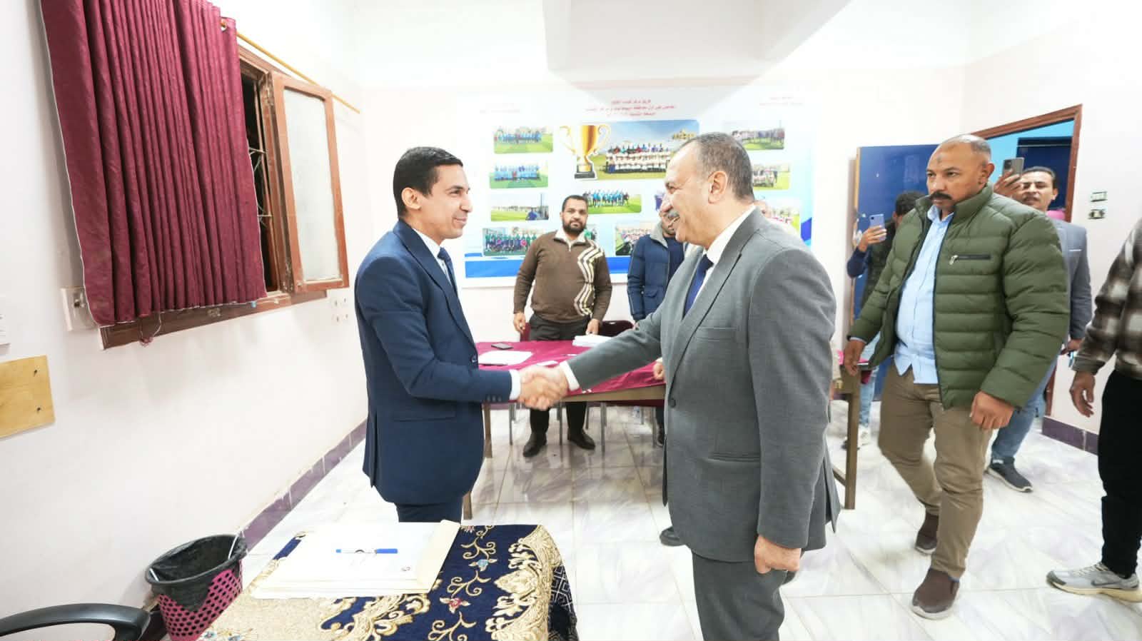 محافظ أسيوط يتفقد لجان الإعادة بالدائرة الثالثة ويؤكد انتظام التصويت في انتخابات النواب