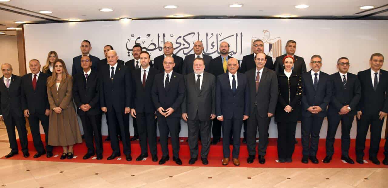 إطلاق مبادرة مصر معاكم لرعاية أبناء الشهداء والمصابين القصر