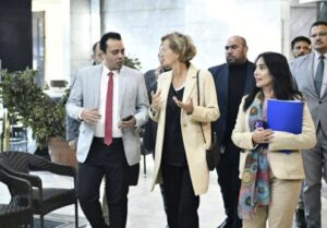 «نقابة الصحفيين» تبحث مع سفيرة الاتحاد الأوروبي سبل دعم وتطوير القدرات المهنية