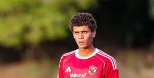 تطورات جديدة في مفاوضات برشلونة مع الأهلي لضم حمزة عبد الكريم