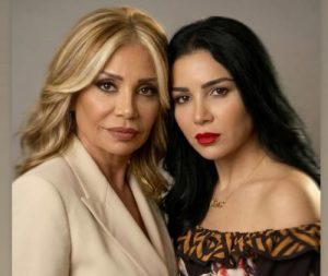 مي عز الدين توجه رسالة للفنانة سوسن بدر